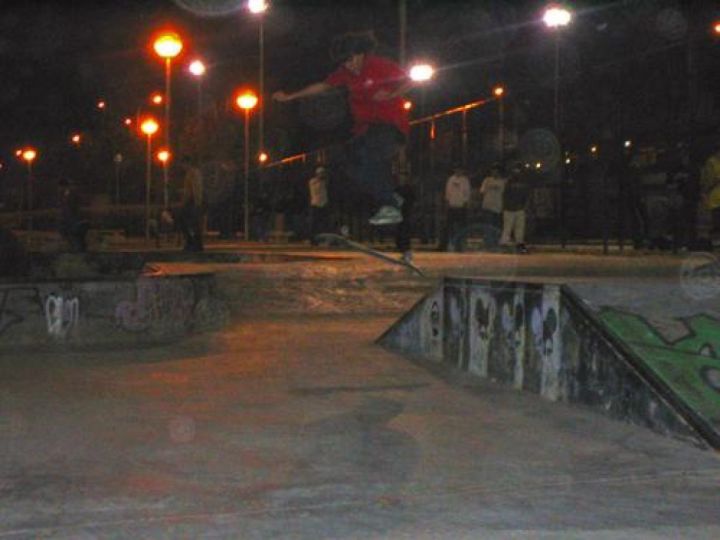 Varial flip boadilla skatepark foto by felipeweno calidad