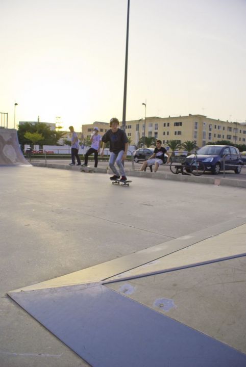 Dan florit hardflip piramide del skatepark ciutadella menorca