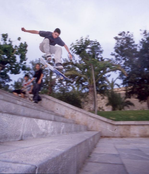 Emilio moreno pop shoveit sa faixina 1999 foto