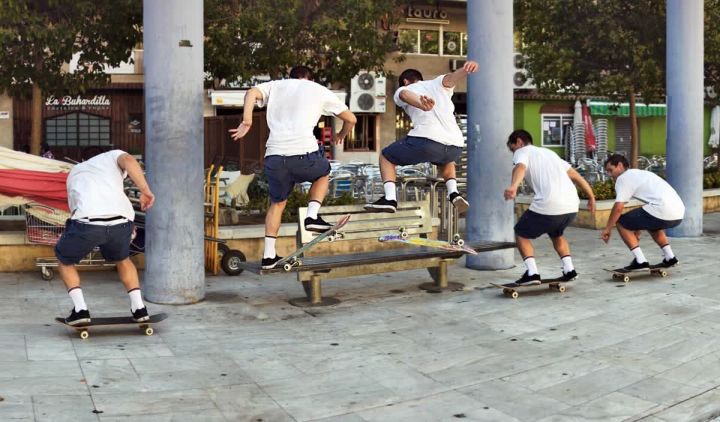 ALBERTO GALEANO FLIPS CROCS (BY CARLOS LEDESMA)