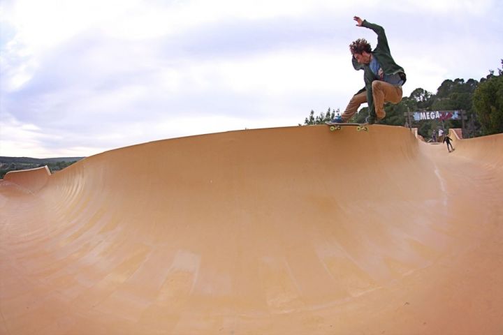 Mauri Dayan Crail Slide en Parque Acuático en spot secreto!