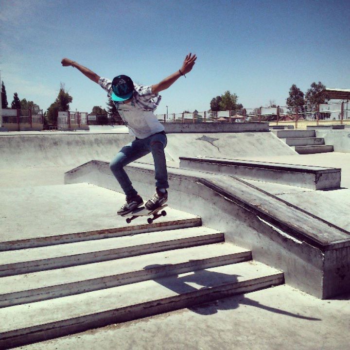 Ollie de Brandon Carreon enSkatepark Torreon
