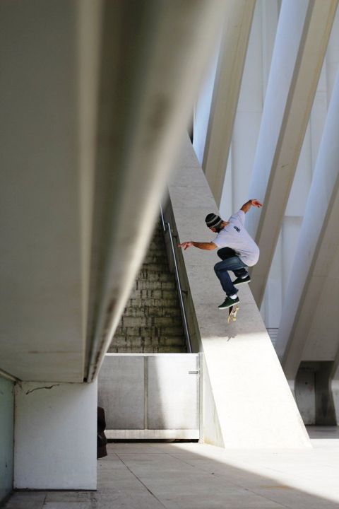 Pedro Morales "murcia" flip to fakie