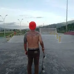 ñoño patineta Cerbino